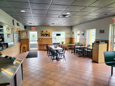 Full Service Pizza Restaurant