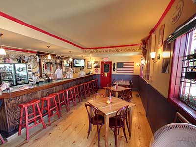 Charlestown - Irish Pub with Real Estate