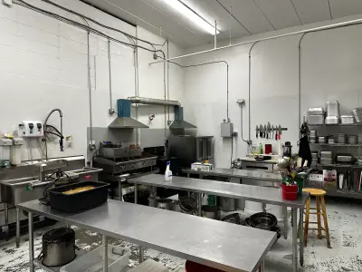 Interior photo of Ghost Kitchen / Takeout restaurant for sale in Framingham, MA